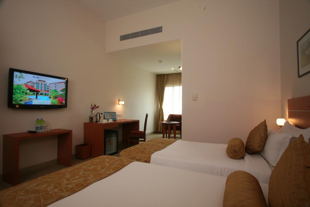 Hotel Leonia Holistic Destination Shamirpet Camera foto